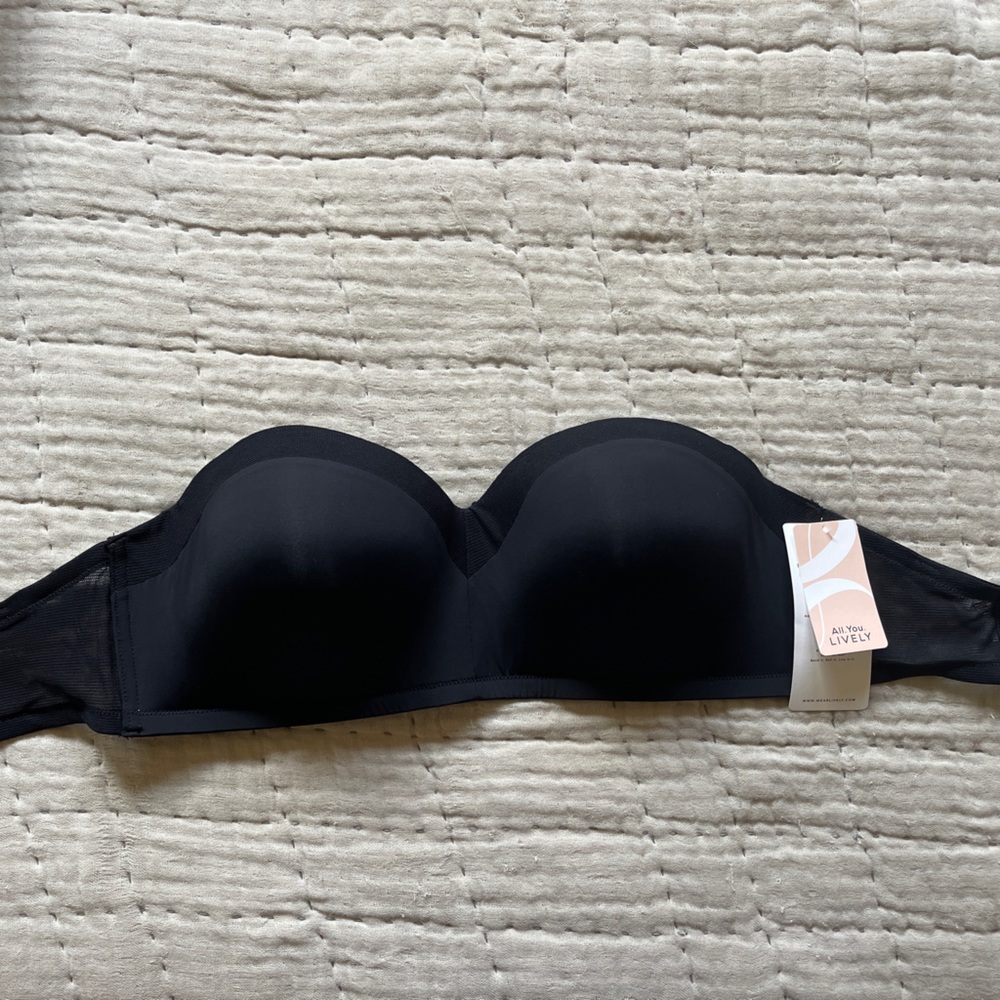 Lively strapless bra